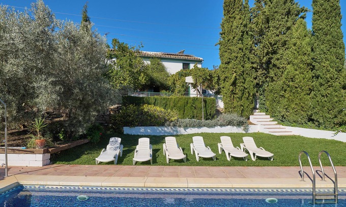 Iznajar House | Vacation Finca Casa Ginés with Mountain View, Pool, Wi-Fi & Terrace; Pet-Friendly