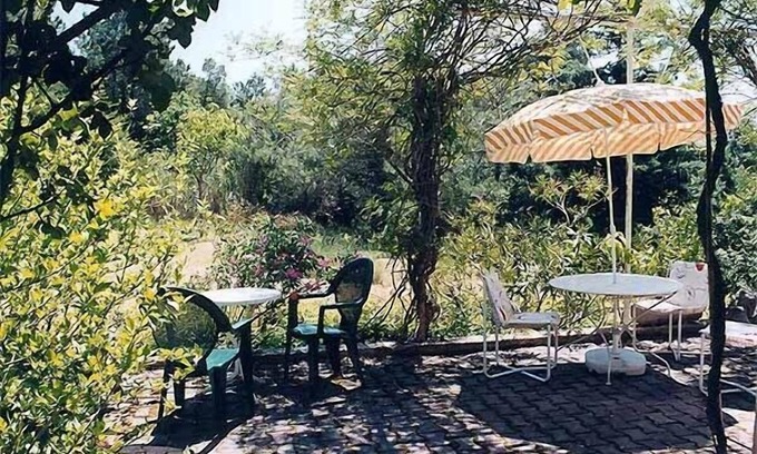 Saint-Saturnin-les-Apt House | Vacation Home "Zypresse" - Relax in with a large, enclosed parklike garden.