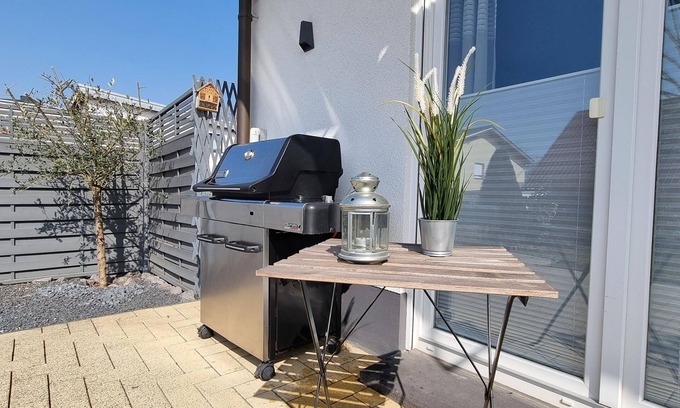 Bendorf House | Vacation home Antiquarius - Holiday home, shower, WC