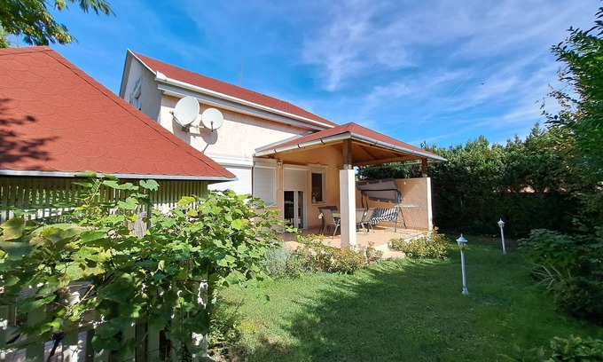 Balatonfenyves House | Vacation home Boros by Interhome