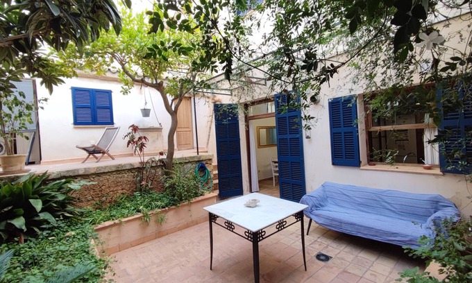 Porto Cristo House | Vacation Home "Can Marinero" with Private Garden, Balcony & Wi-Fi
