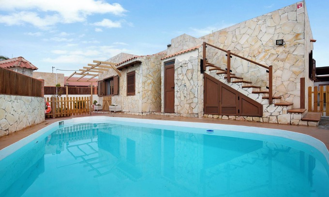 Corralejo House | Vacation Home "Las Casitas 28" Near the Beach with Sea View, Pool, Wi-Fi & Terrace