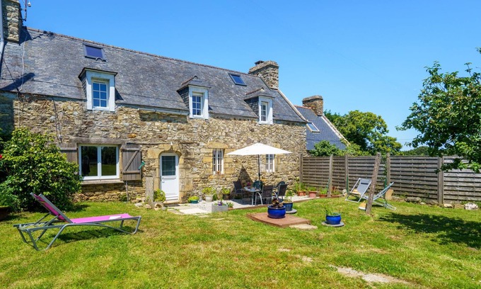 Crozon House | Vacation home Ty Jos by Interhome