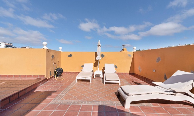 Valsequillo de Gran Canaria House | Vacation Home 'Villa Marrero' with Mountain View and Private Terrace