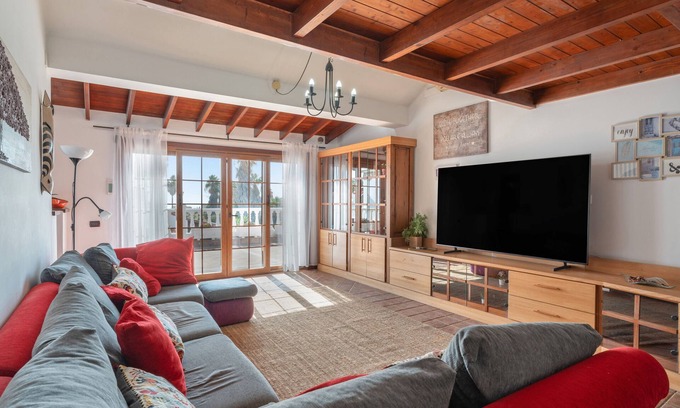 San Miguel de Abona Villa | Vacation Villa 'Lola Sunset Place' with Sea View, Heated Pool and Air Conditioning