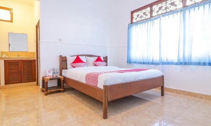 Downtown Kuta Hotel | Vaccinated Staff - OYO 1741 Komala Indah Cottages