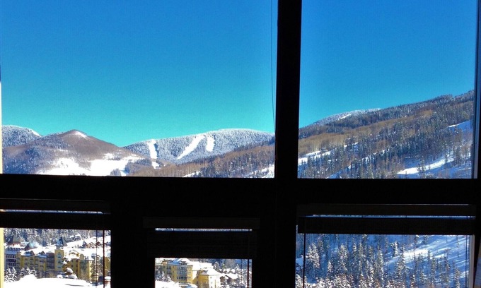 Vail Condo | Vail Mountain Views, Modern 1 Bedroom Lofted Condo