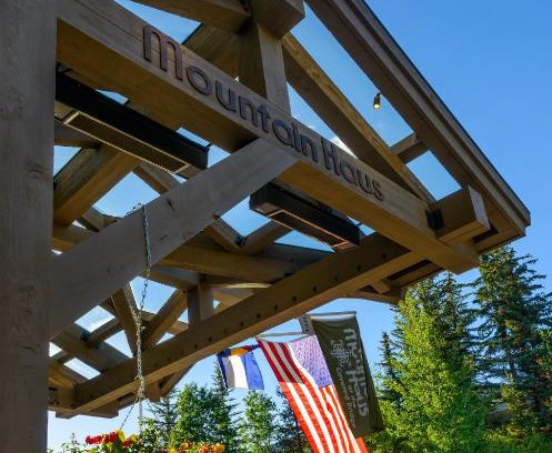 Vail Cabin | Vail's Mountain Haus at the Covered Bridge