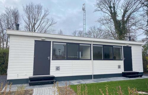 Scherpenisse Ski Chalet | Vakantiepark de Zeeuwse Parel - Hotelkamer