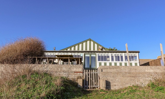 Thorpeness Cottage | VALETTA, THORPENESS, pet friendly in Thorpeness