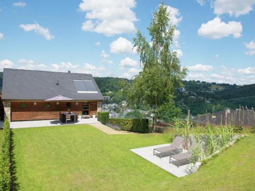 Malmedy Apartment | Valley-View Retreat, Malmedy
