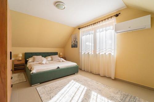 Balatonbereny Apartment | Varga Apartman