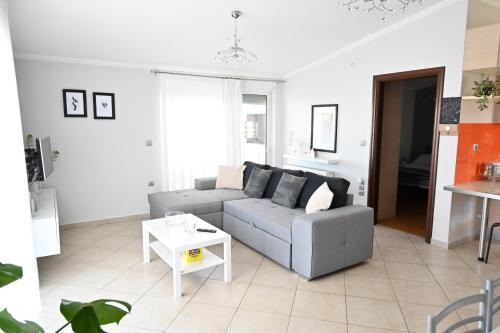 Gerakas Apartment | Vasiliki’s Guesthouse