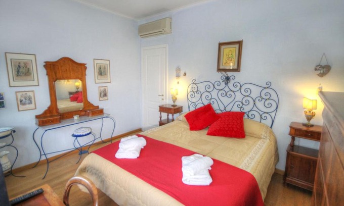 Quartiere XIII Aurelio Apartment | Vaticano Suite - GARAGE NETFLIX WIFI