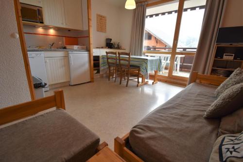 Vaujany Apartment | VAUJANYLOCATIONS - La Fare Apt 10