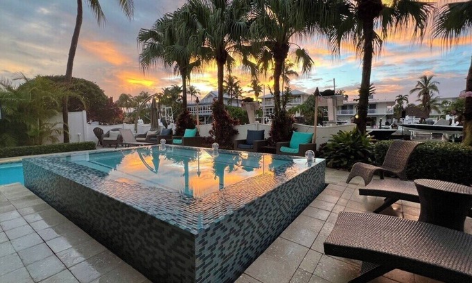 Venetian Shores House | Venetian Shores 5BR/7BA Home with Pool, Spa & Boat Lifts