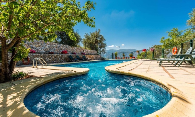Lanjaron Villa | Venta Los Herradores Lanjarón by Ruralidays