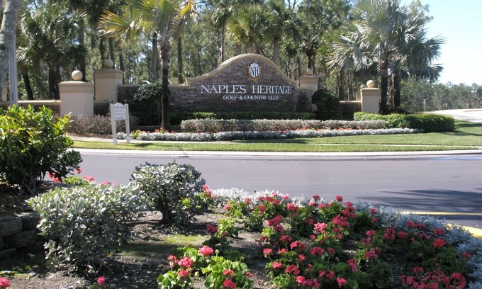Naples Heritage Condo | Veranda Style Condo At Naples Heritage Golf & Country Club (Golf, Tennis, Pool)