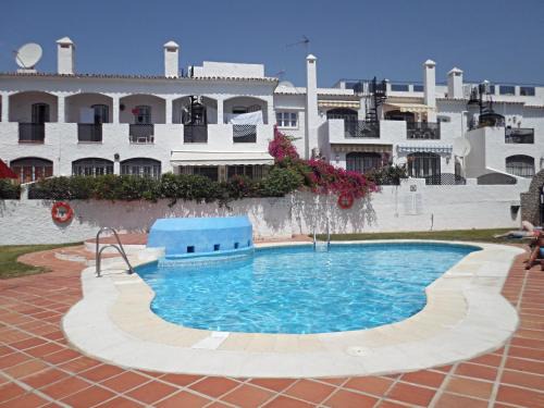 Nerja House | Verano Azul 12 Menyber