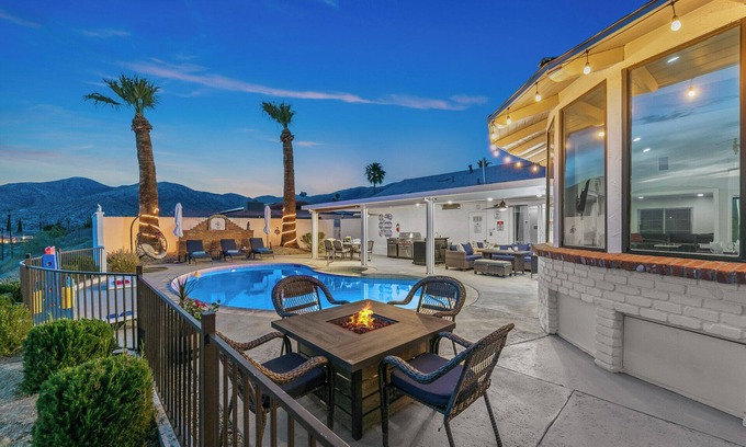 Desert Hot Springs House | Verbena Stylish Modern Home