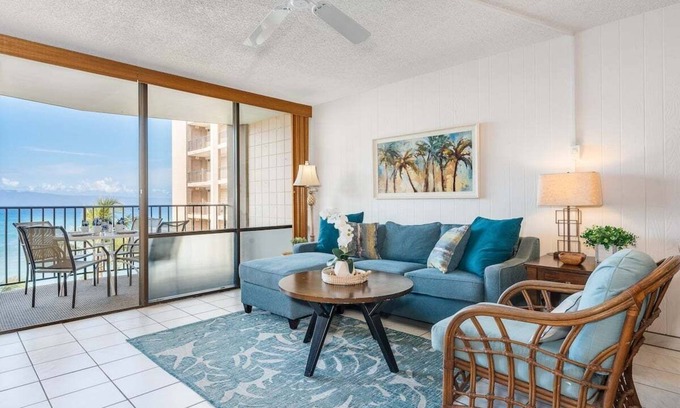 Kahana Condo | VI 902 BeachFront Condo w Sunset Ocean Views Pool
