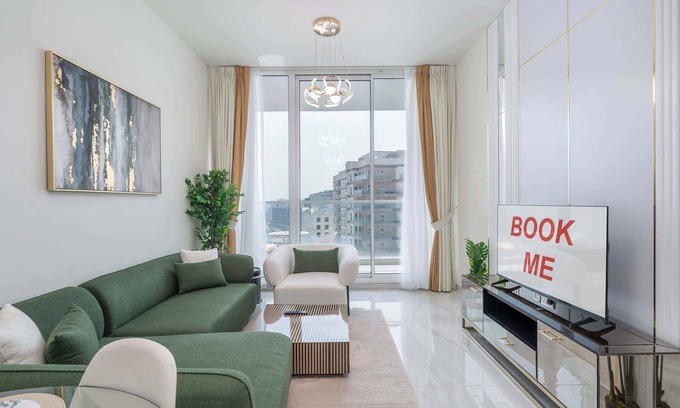 Dubai Apartment | Vibrant Al Furjan Unit Sleeps 4 with Pool and Gym