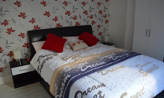Poole Apartment | Victoria House