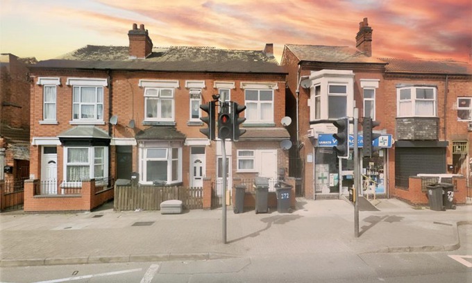 Leicester Apartment | Victoria Road East