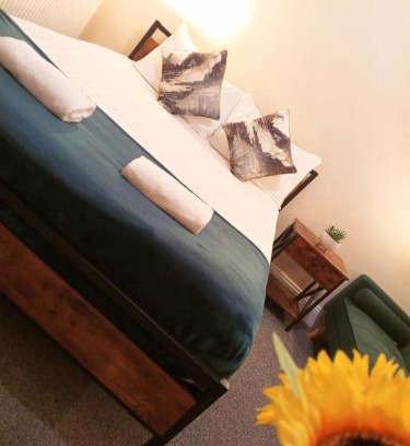 Portsmouth Hotel | Victorin House - All rooms are EN-SUITE