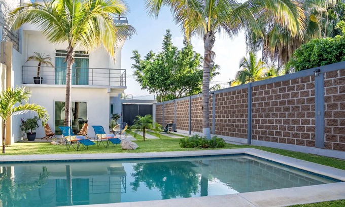 Tequesquitengo House | Vida Casa Kuxtal Rooftop con vista al Lago