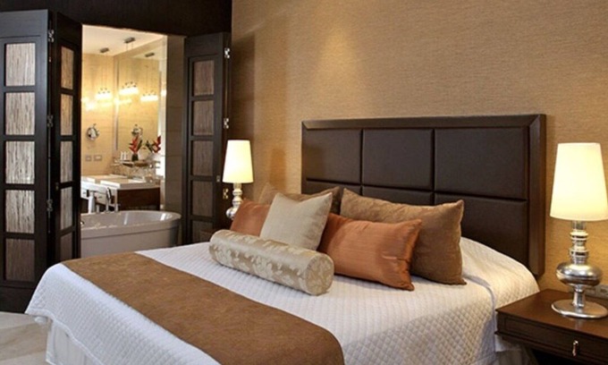 Puerto Juarez Resort | VIDANTA GRANDLUXXE 2 BR MASTER VILLA. THE 2ND BR IS IN A SEPARATE LOCKOFF
