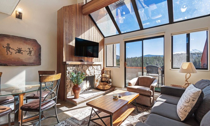 Peak 9 Condo | Views! Beautiful Breckenridge ski-in/out condo in the heart of it all!
