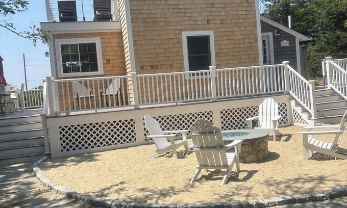 Campground Landing Cottage | Views Of Cape Cod Bay at Campground Beach, A/C, Heat, Wifi, Outdoor Shower