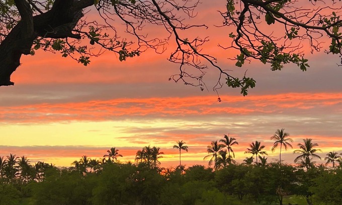 Kamuela Condo | Views, Views, Views Chef's Kitchen, Ample Supplies, Home Office, Weekly Discount