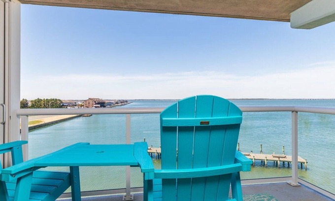 Midtown Ocean City Condo | Views Views Views! Newly Updated Premium Condo in OCMD