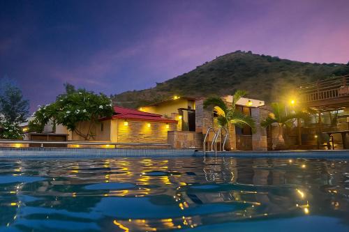 Bedla Hotel | Vijaygarh Resort & Cottages with Private Pool