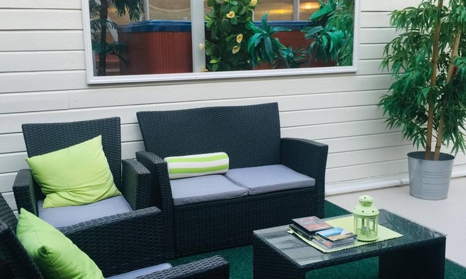 Vindafjord Hotel | Vikedal Relax Center