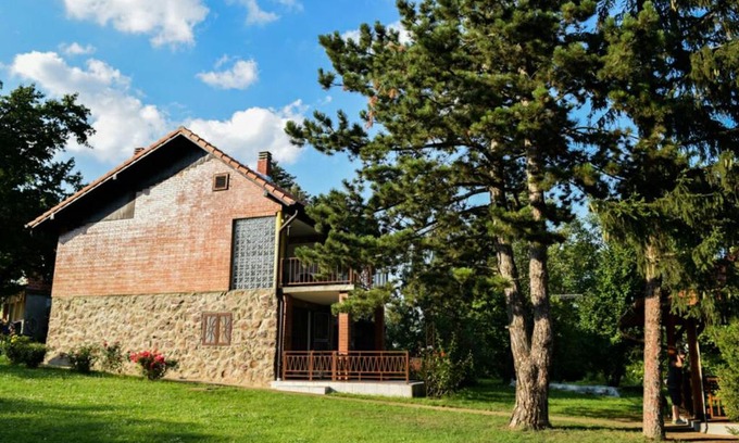 Petrovaradin House | Vikendica Domazetov