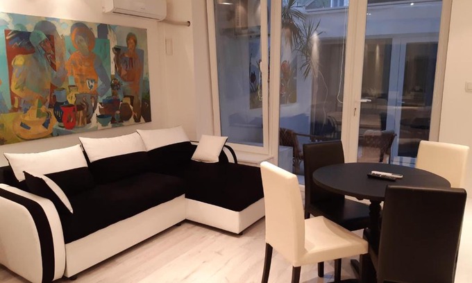 Cukarica Apartment | Viktoria