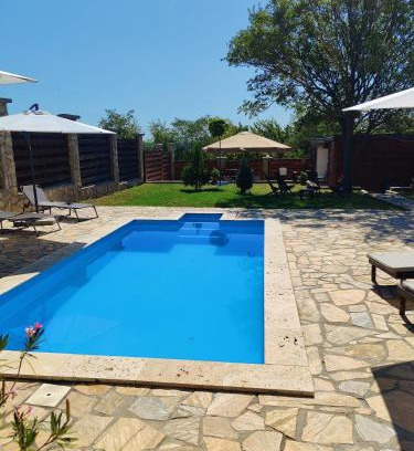 Mladenovac Apartment | Vila Ana