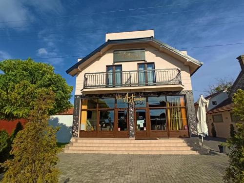 Subotica House | Vila Astonia