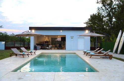 Becej Villa | Vila Marra