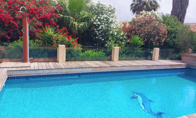 Agde Villa | Villa 175 m2, 8 pers, 4 bdrms, air-conditioned, quiet, large swimming pool, jacuzzi, Grau d'Agde