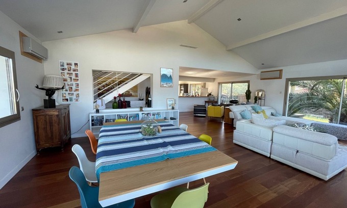 Capbreton House | Villa 2 feet from the beach, superb amenities (heated pool, jacuzzi.)
