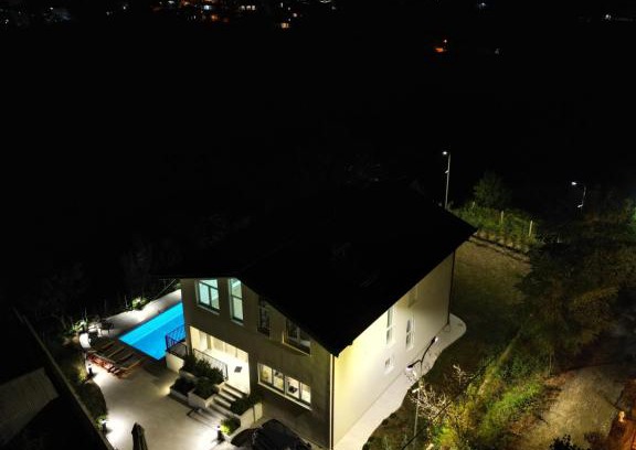 Mjull-Bathore Villa | Villa 22