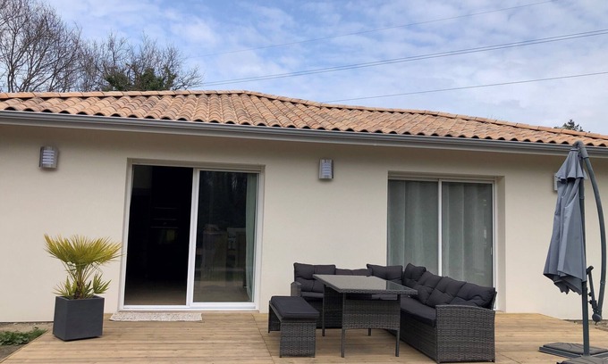 Parentis-en-Born House | Villa 3 bedrooms 900 m from Lac de Parentis