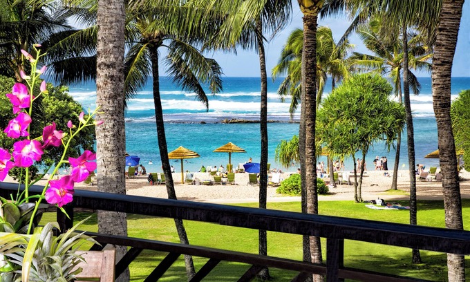 Kahuku Villa | Villa 305-306 OceanView Turtle Bay Beachfront