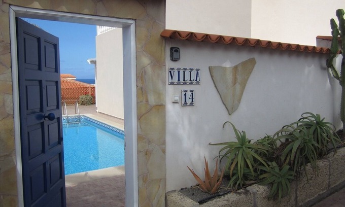 Callao Salvaje Villa | VILLA 6/8 PEOPLE ON THE 2nd LINE OF THE SEA WITH PRIVATE POOL