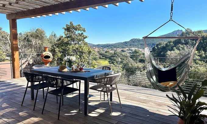 St. Jean de l’Esterel Villa | Villa 7 pers nestled in the Esterel 10 min beaches of Mandelieu La Napoule Théoule