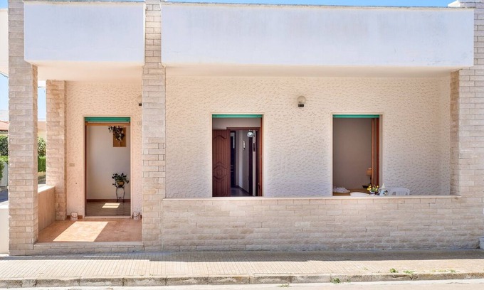 Marina di Mancaversa House | Villa 80 meters from the beach (sand)